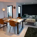 Апартаменты Loveroom Le Loft & Garden