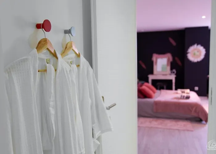 Loveroom Le Loft & Garden Apartment